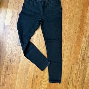 Levi's Women's Dark Blue Skinny Jeans